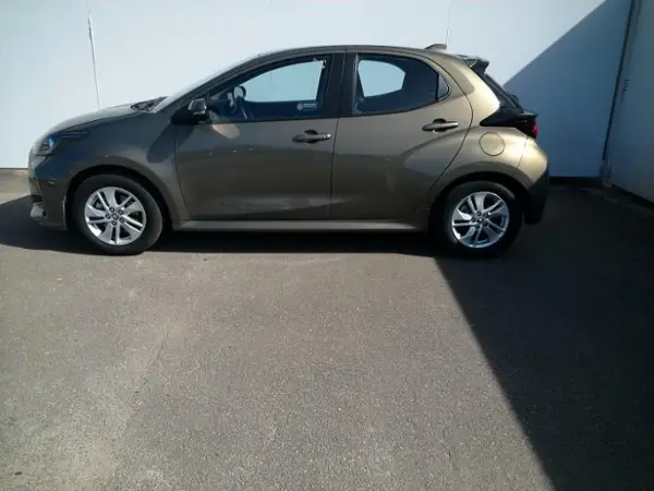 YARIS YARIS